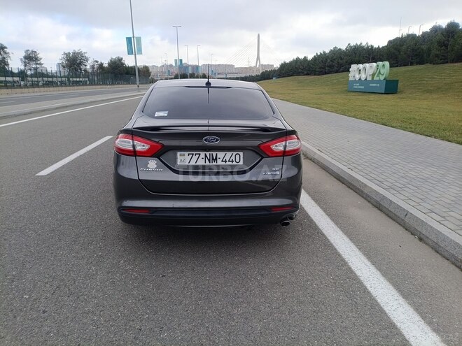 Ford Fusion (North America)-4