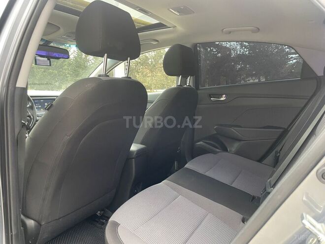 Hyundai Accent 2018, 138,764 km - 1.6 l - Bakı