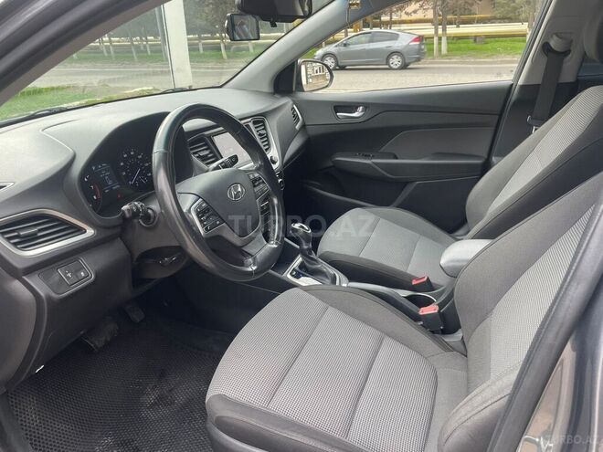 Hyundai Accent 2018, 138,764 km - 1.6 l - Bakı
