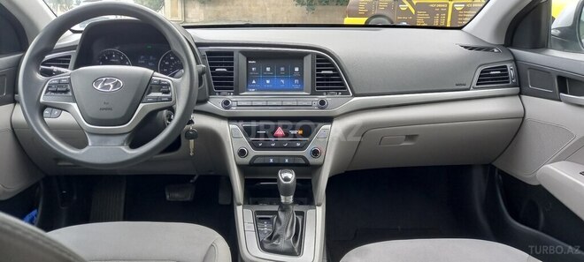Hyundai Elantra 2016, 153,700 km - 2.0 л - Bakı