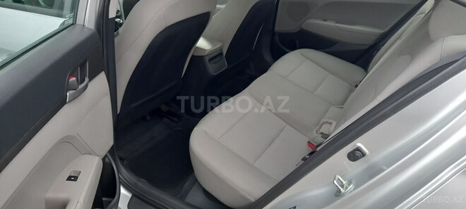 Hyundai Elantra 2016, 153,700 km - 2.0 л - Bakı