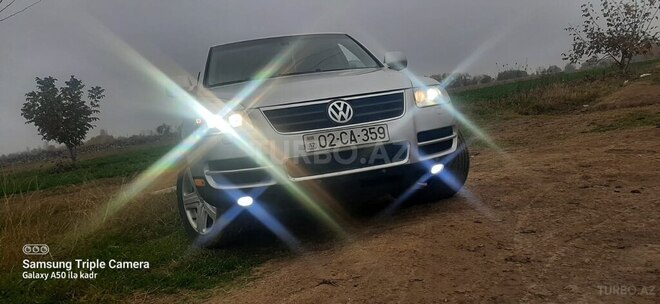 Volkswagen Touareg 2005, 224,000 km - 4.2 л - Ağdam