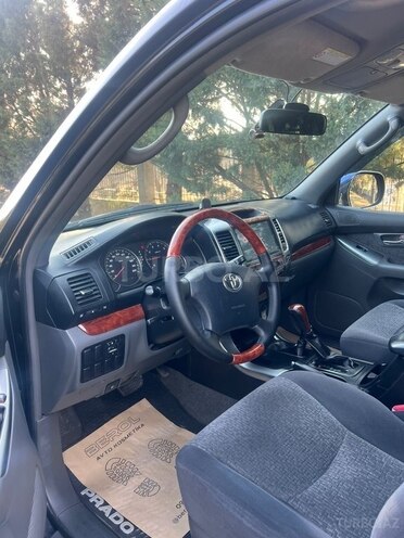 Toyota Land Cruiser Prado 2008, 268,000 km - 2.7 л - Gəncə