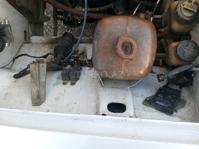 LADA (VAZ) 21011 1985, 95,000 km - 1.3 l - Zaqatala