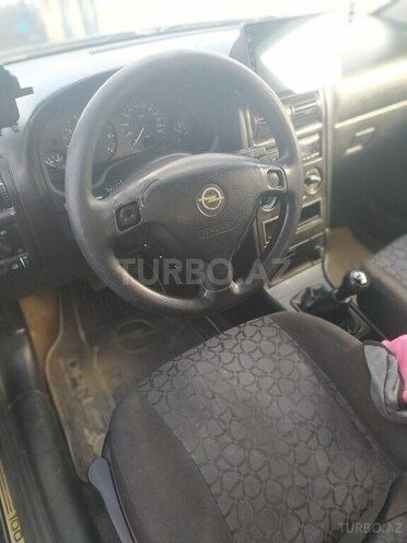Opel Astra 1999, 38,700 km - 1.6 l - Qusar