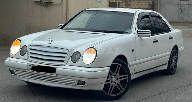 Mercedes E 230 1997, 195,410 km - 2.3 l - Bakı
