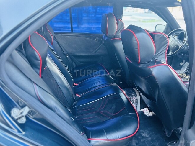 Mercedes E 280 2001, 412,384 km - 2.8 л - Kürdəmir