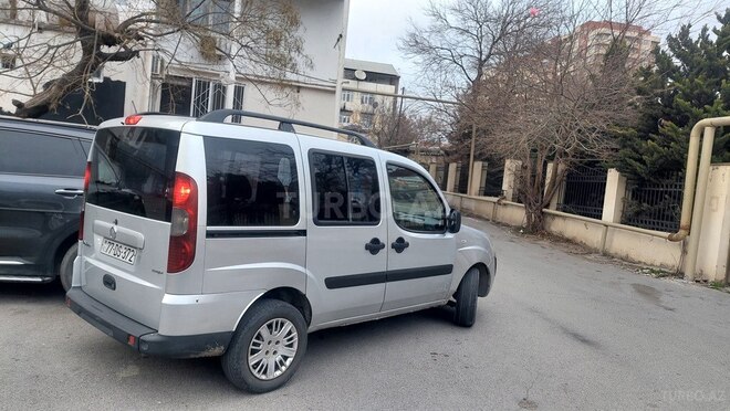 Fiat Doblo 2008, 226,778 km - 1.3 l - Bakı