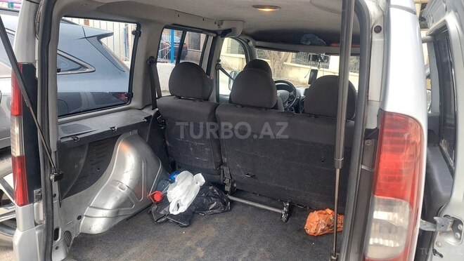 Fiat Doblo 2008, 226,778 km - 1.3 l - Bakı