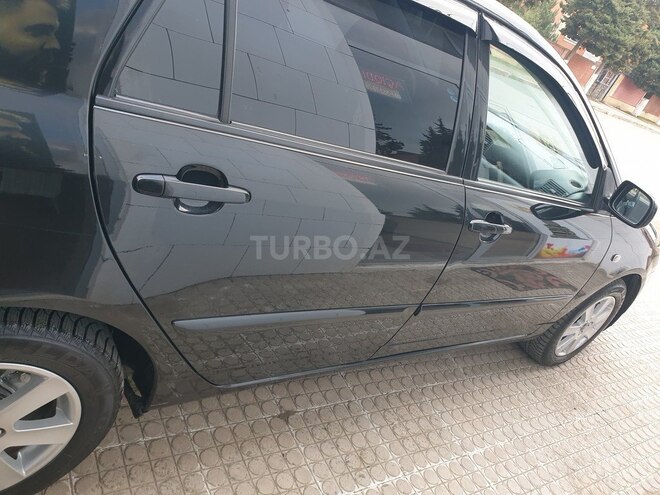 Toyota Corolla 2006, 210,000 km - 1.4 l - Astara