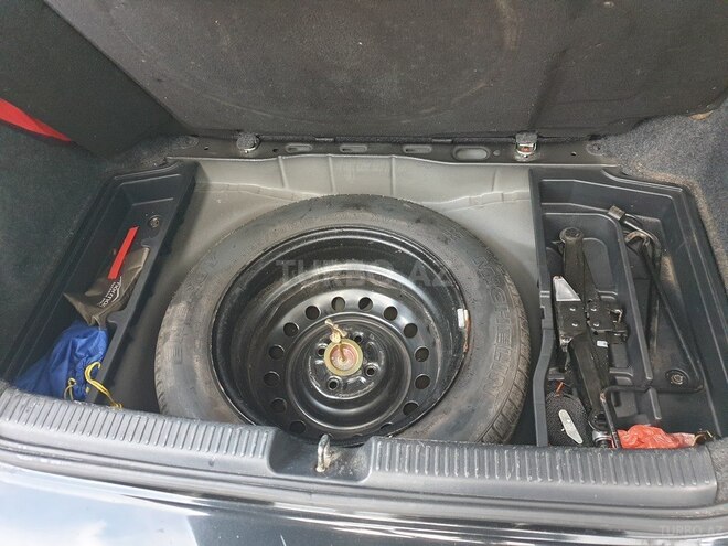 Toyota Corolla 2006, 210,000 km - 1.4 l - Astara