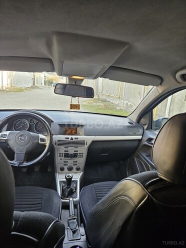 Opel Astra 2008, 220,000 km - 1.3 л - Gəncə