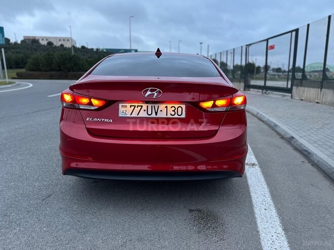 Hyundai Elantra 2018, 76,000 km - 2.0 l - Bakı