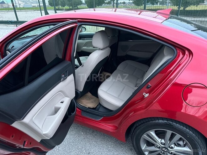 Hyundai Elantra 2018, 76,000 km - 2.0 l - Bakı