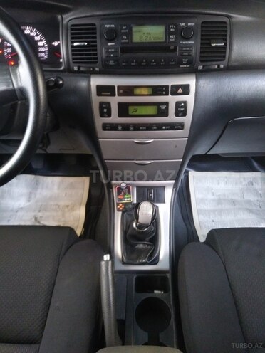 Toyota Corolla 2006, 335,000 km - 1.4 l - Beyləqan