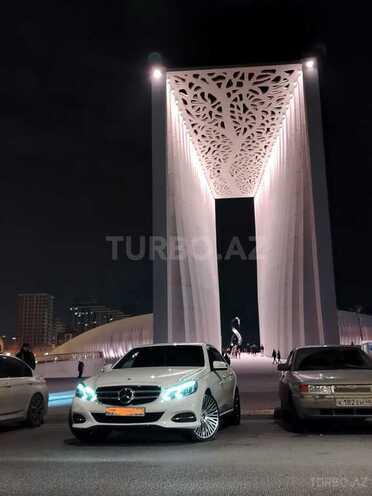 Mercedes E 220 d 2014, 216,000 km - 2.2 l - Bakı