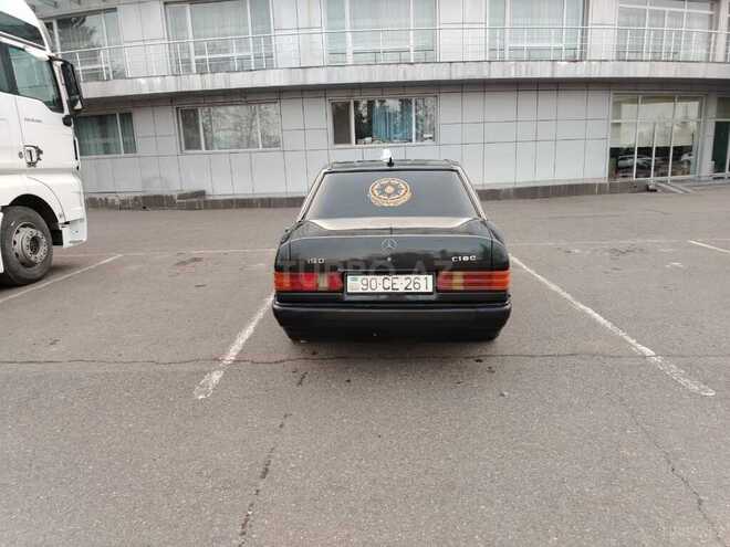 Mercedes 190 1992, 125,000 km - 2.0 l - Qazax