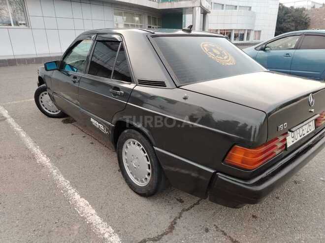 Mercedes 190 1992, 125,000 km - 2.0 l - Qazax