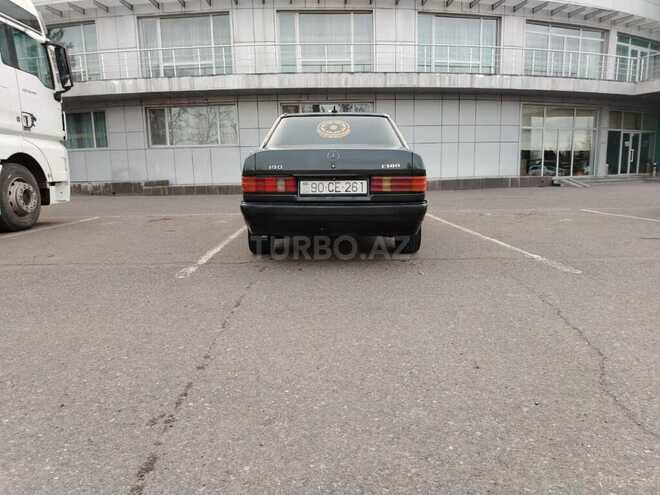 Mercedes 190 1992, 125,000 km - 2.0 l - Qazax