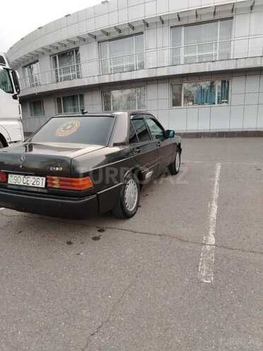Mercedes 190 1992, 125,000 km - 2.0 l - Qazax