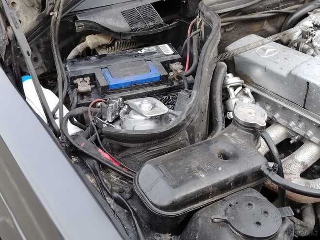 Mercedes 190 1992, 125,000 km - 2.0 l - Qazax