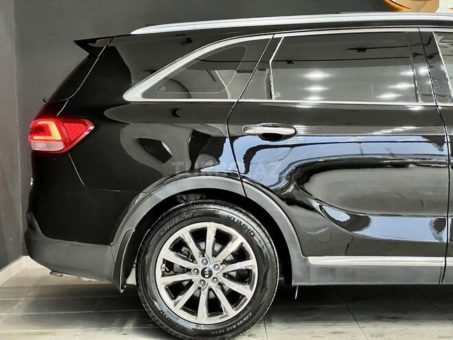 Kia Sorento-9