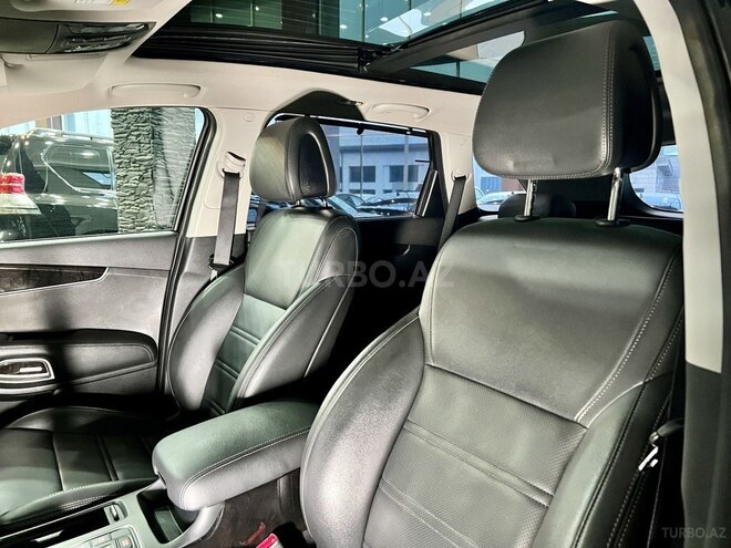 Kia Sorento-20