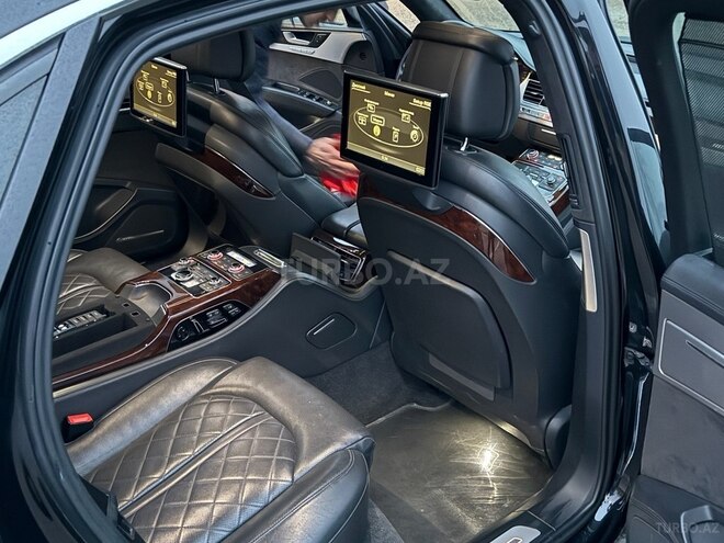 Audi A8 2013, 168,000 km - 4.0 l - Bakı