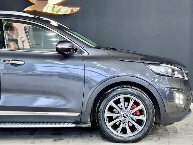 Kia Sorento-6