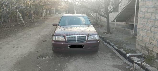Mercedes C 200 1998, 217,000 km - 2.0 l - Gəncə