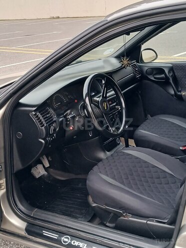 Opel Vectra 1996, 315,029 km - 2.0 l - Bakı