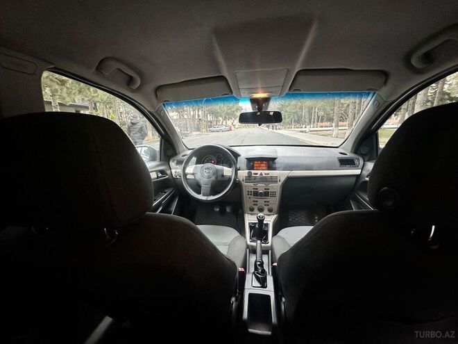 Opel Astra 2007, 345,000 km - 1.4 л - Bakı
