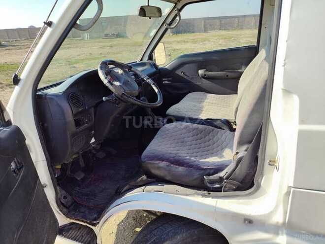 Hyundai H 100 2006, 245,000 km - 2.5 l - Bakı