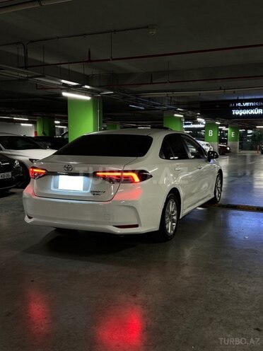 Toyota Corolla 2024, 13,000 km - 1.8 l - Bakı