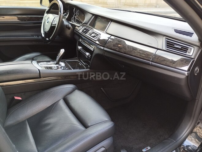 BMW 750 2013, 230,000 km - 4.4 l - Bakı