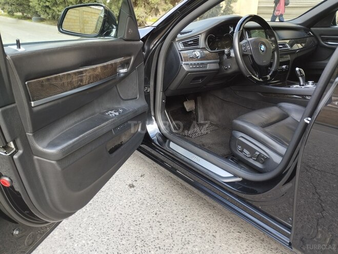 BMW 750 2013, 230,000 km - 4.4 l - Bakı