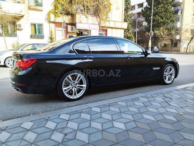 BMW 750 2013, 230,000 km - 4.4 l - Bakı