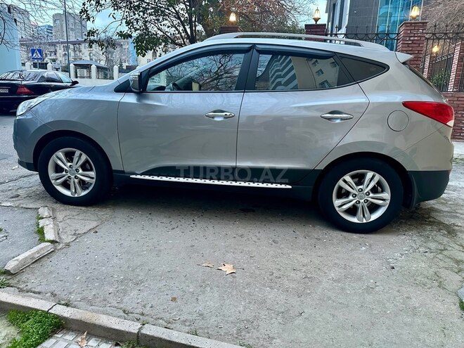 Hyundai ix35 2012, 184,900 km - 2.0 л - Bakı