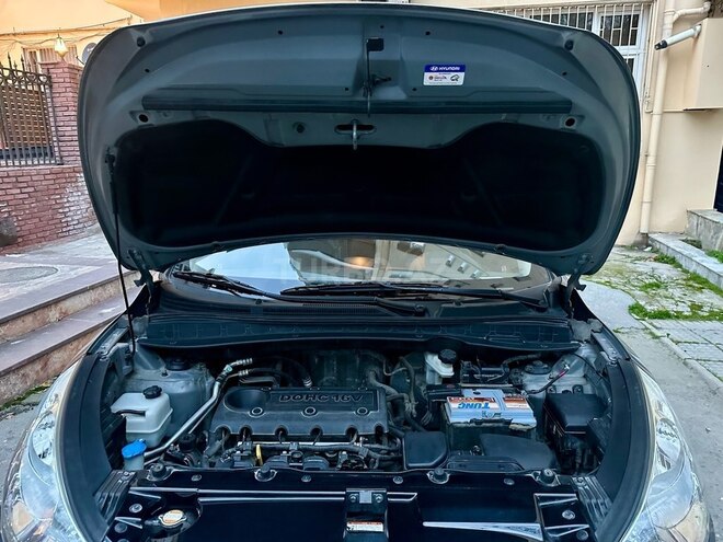 Hyundai ix35 2012, 184,900 km - 2.0 л - Bakı
