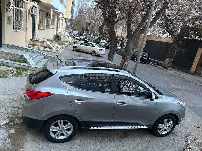 Hyundai ix35 2012, 184,900 km - 2.0 л - Bakı