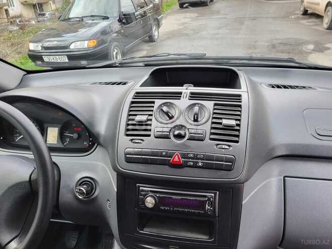 Mercedes Vito 111 2010, 256,481 km - 2.2 л - Bakı