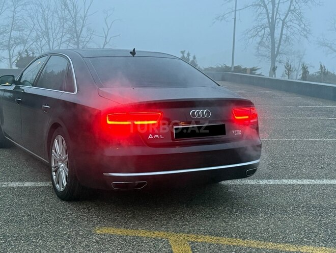 Audi A8 2013, 168,000 km - 4.0 l - Bakı