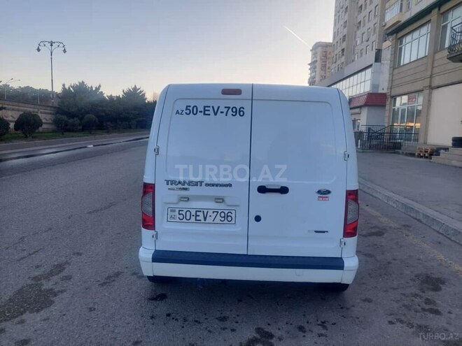 Ford Tourneo Connect 2010, 282,000 km - 1.8 l - Bakı