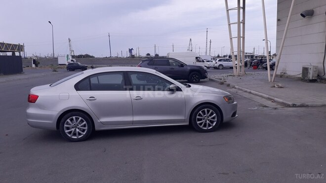Volkswagen Jetta 2011, 213,773 km - 2.5 l - Bakı