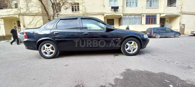 Opel Vectra 1999, 285,000 km - 2.0 л - Bakı