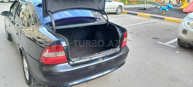 Opel Vectra 1999, 285,000 km - 2.0 л - Bakı
