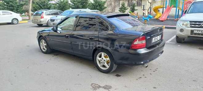 Opel Vectra 1999, 285,000 km - 2.0 л - Bakı