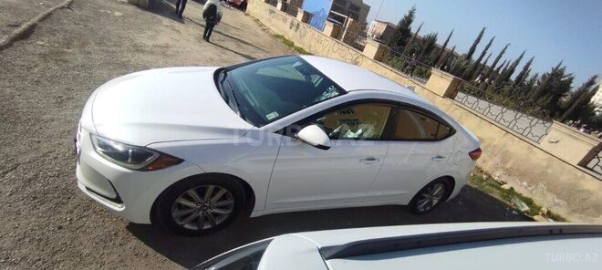 Hyundai Elantra 2018, 58,400 km - 2.0 l - Xırdalan