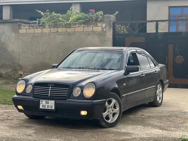 Mercedes E 230 1996, 320,000 km - 2.3 l - Bakı