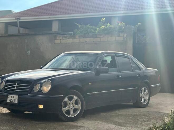 Mercedes E 230 1996, 320,000 km - 2.3 l - Bakı